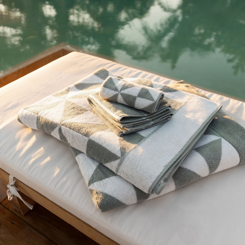 MASONARY™️ Coastal Luxe Towel