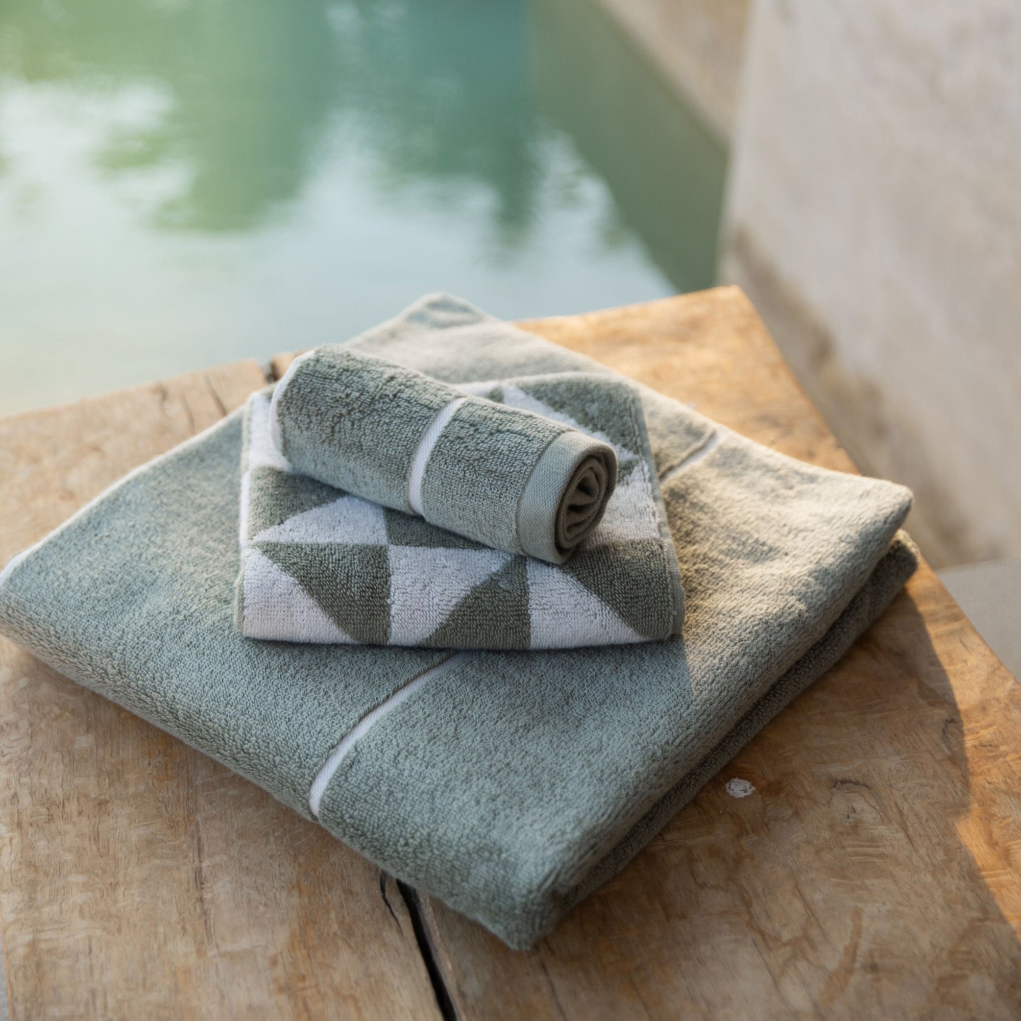 MASONARY™️ Coastal Luxe Towel
