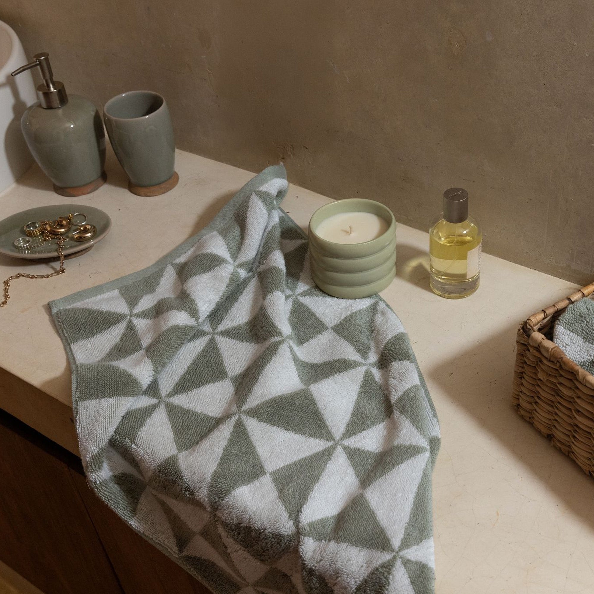 MASONARY™️ Coastal Luxe Towel